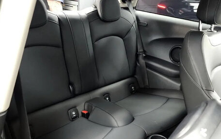 MINI Hatch, 2022 год, 2 072 000 рублей, 18 фотография