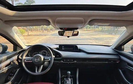 Mazda 3, 2022 год, 1 150 100 рублей, 10 фотография