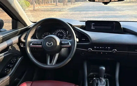 Mazda 3, 2022 год, 1 150 100 рублей, 11 фотография