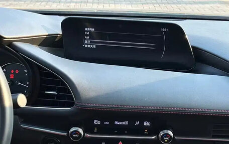 Mazda 3, 2022 год, 1 150 100 рублей, 17 фотография