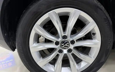 Volkswagen T-Roc I, 2022 год, 1 770 010 рублей, 8 фотография