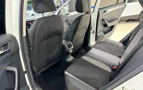 Volkswagen T-Roc I, 2022 год, 1 770 010 рублей, 19 фотография