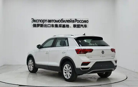 Volkswagen T-Roc I, 2022 год, 1 750 010 рублей, 5 фотография