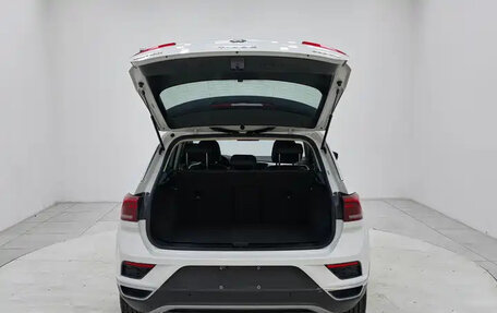 Volkswagen T-Roc I, 2022 год, 1 750 010 рублей, 7 фотография