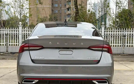 Skoda Octavia IV, 2023 год, 2 100 000 рублей, 5 фотография