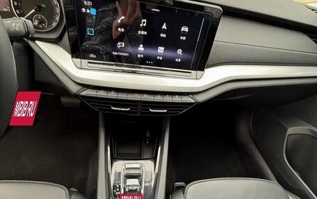 Skoda Octavia IV, 2023 год, 2 100 000 рублей, 11 фотография