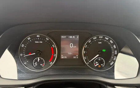 Skoda Octavia IV, 2023 год, 2 100 000 рублей, 13 фотография