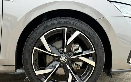 Skoda Octavia IV, 2023 год, 2 100 000 рублей, 14 фотография