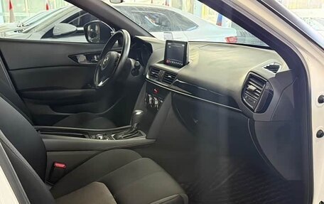 Mazda CX-4, 2021 год, 2 242 153 рублей, 7 фотография