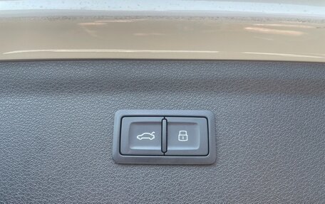 Audi Q3, 2018 год, 1 850 000 рублей, 23 фотография