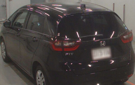 Honda Fit, 2021 год, 900 000 рублей, 6 фотография