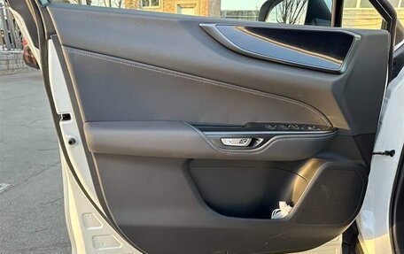 Lexus NX, 2024 год, 6 050 325 рублей, 13 фотография