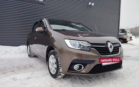 Renault Logan II, 2019 год, 1 099 000 рублей, 4 фотография