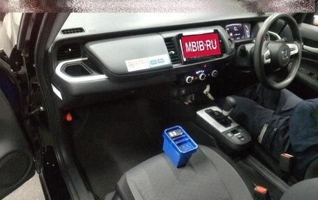 Honda Fit, 2021 год, 1 090 000 рублей, 3 фотография