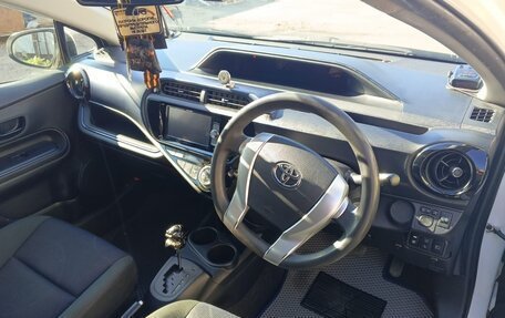 Toyota Aqua I, 2016 год, 860 000 рублей, 5 фотография