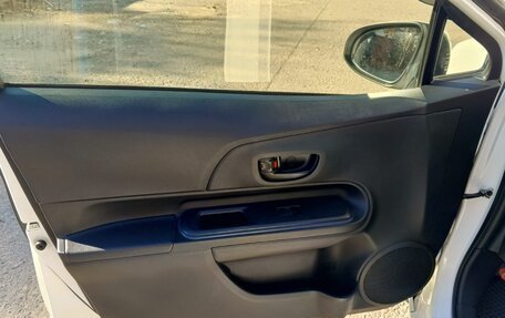 Toyota Aqua I, 2016 год, 860 000 рублей, 13 фотография