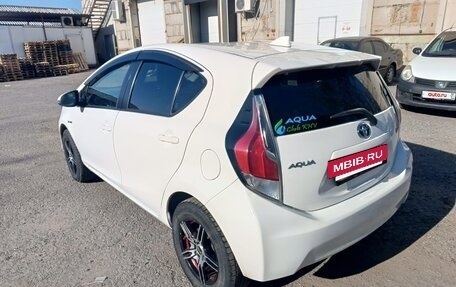 Toyota Aqua I, 2016 год, 860 000 рублей, 9 фотография