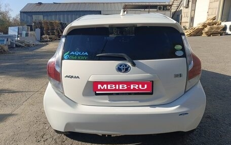 Toyota Aqua I, 2016 год, 860 000 рублей, 6 фотография