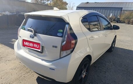 Toyota Aqua I, 2016 год, 860 000 рублей, 4 фотография