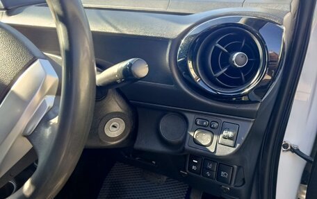 Toyota Aqua I, 2016 год, 860 000 рублей, 29 фотография