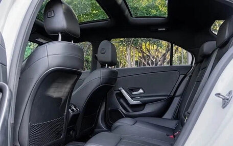 Mercedes-Benz A-Класс, 2022 год, 1 800 060 рублей, 10 фотография