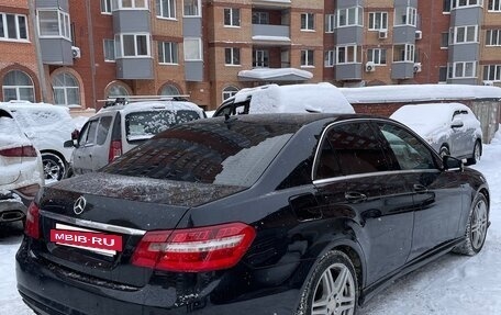 Mercedes-Benz E-Класс, 2010 год, 1 150 000 рублей, 4 фотография