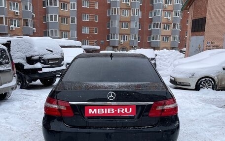 Mercedes-Benz E-Класс, 2010 год, 1 150 000 рублей, 3 фотография