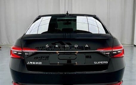 Skoda Superb III рестайлинг, 2023 год, 1 974 978 рублей, 5 фотография