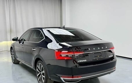 Skoda Superb III рестайлинг, 2023 год, 1 974 978 рублей, 6 фотография