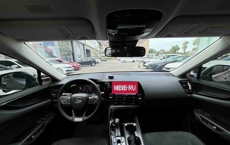 Lexus NX, 2023 год, 6 210 325 рублей, 7 фотография