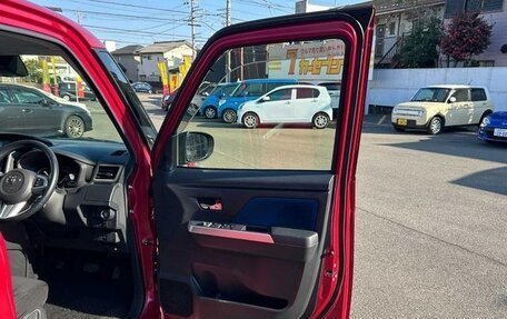 Toyota Roomy I, 2018 год, 740 008 рублей, 11 фотография