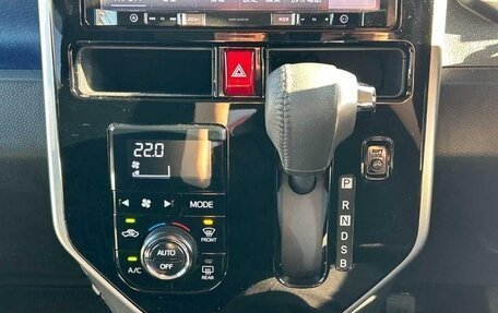 Toyota Roomy I, 2018 год, 740 008 рублей, 9 фотография