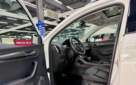 Skoda Karoq I, 2022 год, 1 430 100 рублей, 9 фотография