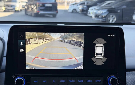 Hyundai Kona I, 2022 год, 1 630 000 рублей, 10 фотография