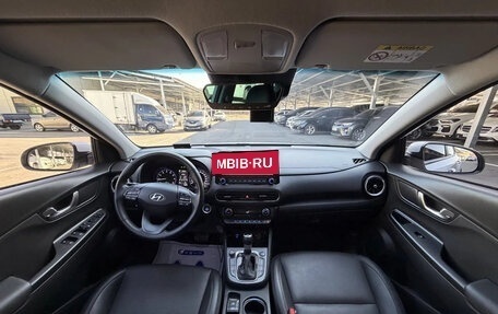 Hyundai Kona I, 2022 год, 1 630 000 рублей, 7 фотография