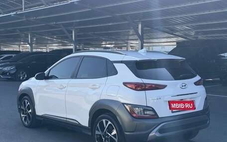 Hyundai Kona I, 2022 год, 1 630 000 рублей, 4 фотография