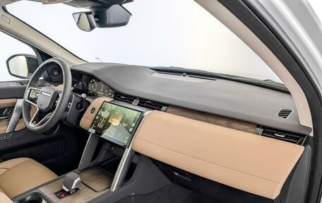 Land Rover Discovery Sport I рестайлинг, 2025 год, 6 600 000 рублей, 9 фотография