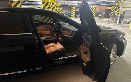 Volvo S90 II рестайлинг, 2017 год, 3 050 000 рублей, 16 фотография