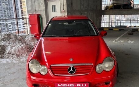 Mercedes-Benz C-Класс, 2002 год, 450 000 рублей, 4 фотография