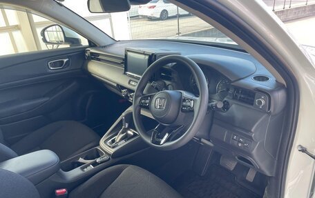 Honda Vezel, 2023 год, 2 490 000 рублей, 12 фотография