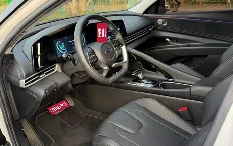 Hyundai Elantra, 2022 год, 1 255 100 рублей, 7 фотография