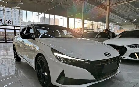 Hyundai Elantra, 2022 год, 1 537 586 рублей, 3 фотография