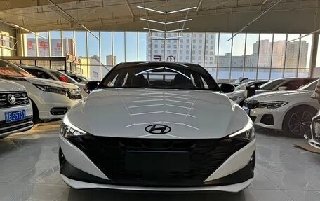 Hyundai Elantra, 2022 год, 1 537 586 рублей, 2 фотография