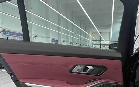 BMW 3 серия, 2022 год, 2 855 978 рублей, 10 фотография