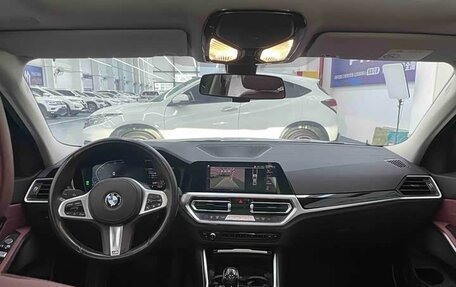 BMW 3 серия, 2022 год, 2 855 978 рублей, 15 фотография