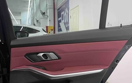 BMW 3 серия, 2022 год, 2 855 978 рублей, 14 фотография