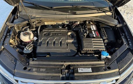 Volkswagen Tiguan II, 2017 год, 2 570 000 рублей, 4 фотография