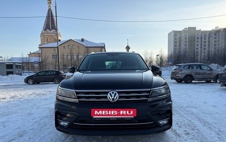 Volkswagen Tiguan II, 2017 год, 2 570 000 рублей, 5 фотография
