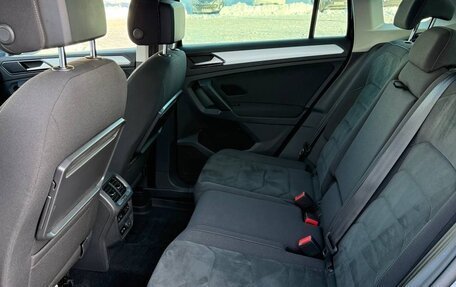 Volkswagen Tiguan II, 2017 год, 2 570 000 рублей, 15 фотография