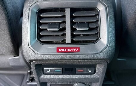 Volkswagen Tiguan II, 2017 год, 2 570 000 рублей, 8 фотография